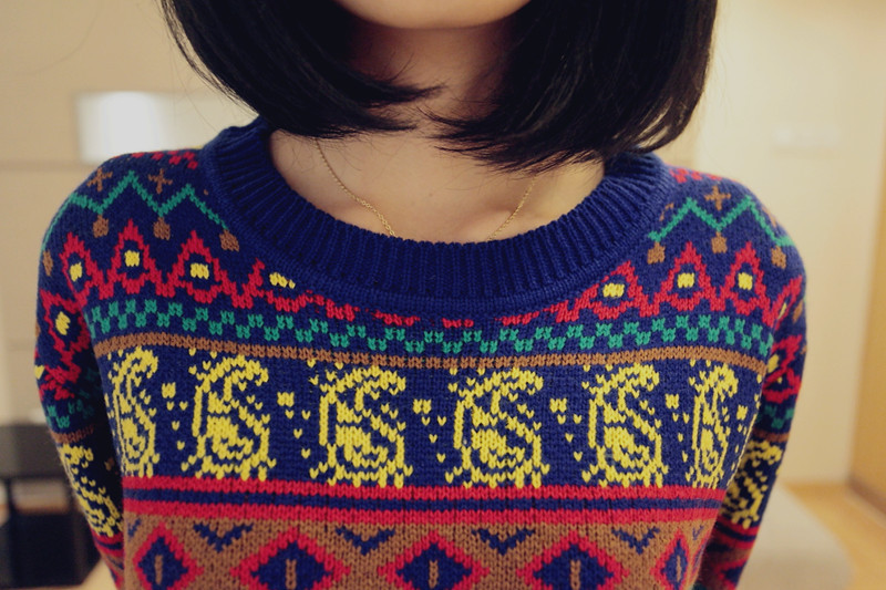 вязаный свитер 
